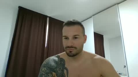 Snapshot of alexgrandi2024 chatting on 27, 2, 2025 rey ale84 online show from 27, 2, 2025