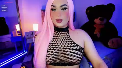 Snapshot of alexia_mattel chatting on 9, 2, 2025  alexia mattel  online show from 9, 2, 2025