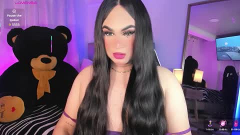 Snapshot of alexia_mattel chatting on 26, 9, 2025  alexia mattel  online show from 26, 9, 2025