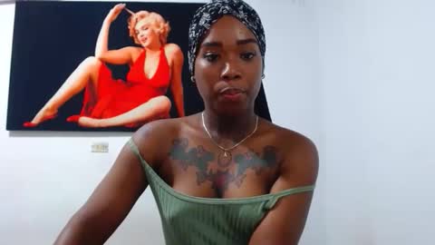 alexia_sinclaire24 online show from 8, 4, 2026