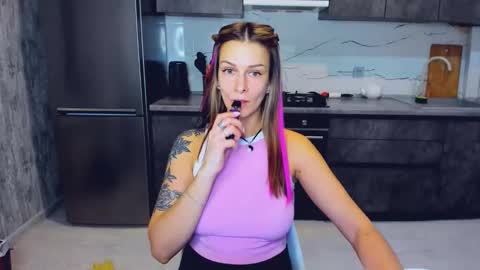 Alexia online show from 19, 2, 2025