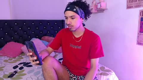 Alexis online show from 4, 3, 2025