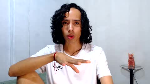 Alexis online show from 8, 4, 2026