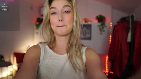 Alexis Texas online show from 1, 2, 2025