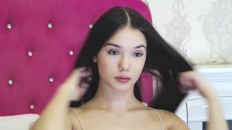 alexisdevine online show from 19, 1, 2026