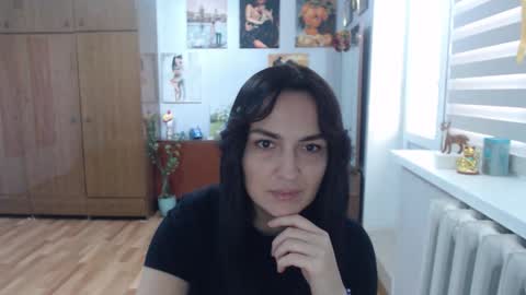 Snapshot of alexismillers chatting on 10, 9, 2025 AlexisMillers online show from 10, 9, 2025
