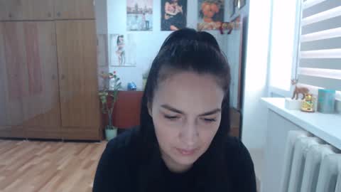 Snapshot of alexismillers chatting on 24, 9, 2025 AlexisMillers online show from 24, 9, 2025