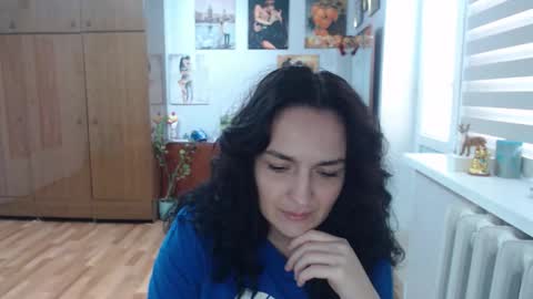 Snapshot of alexismillers chatting on 3, 10, 2025 AlexisMillers online show from 3, 10, 2025