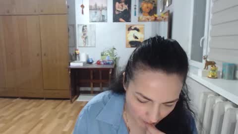 AlexisMillers online show from 15, 3, 2026