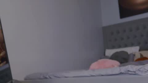 Snapshot of alexiswhiteee chatting on 16, 11, 2025 Alexis online show from 16, 11, 2025