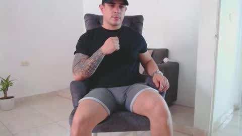 Maximuss online show from 1, 3, 2025