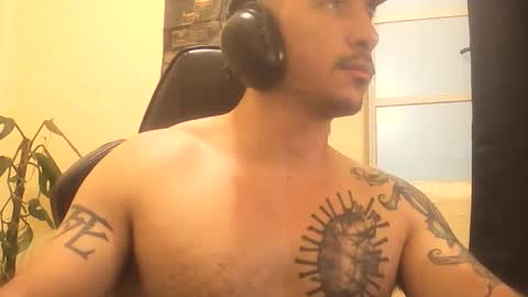 Snapshot of alexopenmind21 chatting on 4, 6, 2026 Alexxx online show from 4, 6, 2026