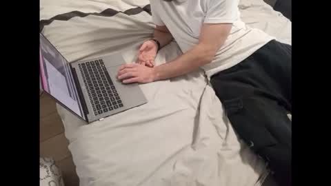 alexp779477 online show from 8, 2, 2026