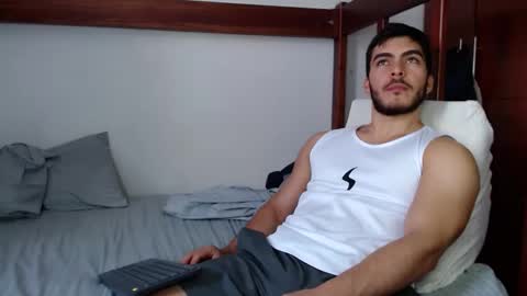 alexsb1998 online show from 25, 2, 2026