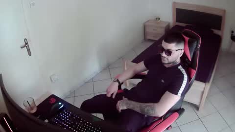 alexthepro00 online show from 12, 1, 2026