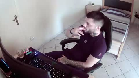 Snapshot of alexthepro00 chatting on 16, 6, 2026 alexthepro00 online show from 16, 6, 2026
