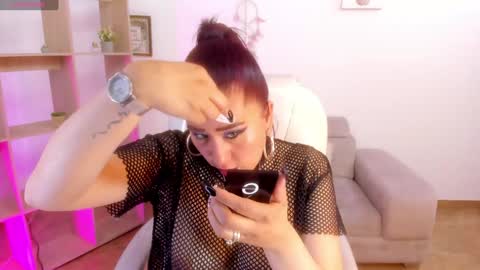 Alexx online show from 15, 1, 2025