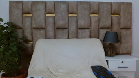 Snapshot of alexxa_ortiz chatting on 21, 2, 2025 ALEXANDRA online show from 21, 2, 2025