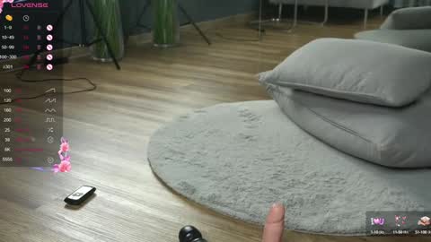 Snapshot of alexxiskye chatting on 24, 12, 2024 alexxiskye online show from 24, 12, 2024