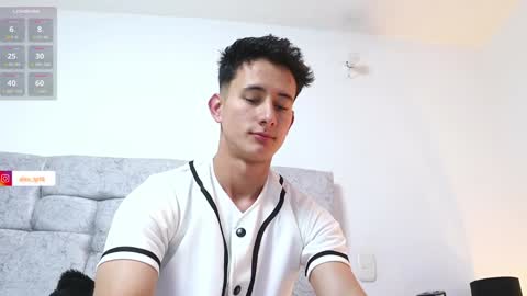 Snapshot of alexxx__01 chatting on 1, 2, 2025 Alex online show from 1, 2, 2025