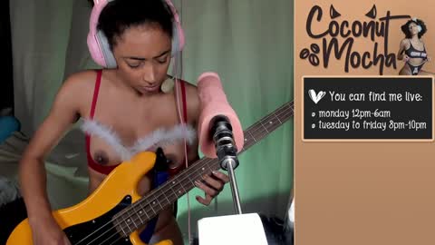 Snapshot of alexxxiswilson chatting on 30, 12, 2024 Alexis Wilson online show from 30, 12, 2024
