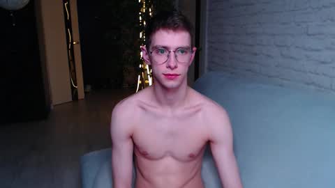 Snapshot of alfie_evanss chatting on 9, 9, 2025 Alfie online show from 9, 9, 2025