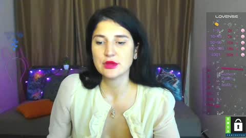 Snapshot of alianna_solo_kiss chatting on 8, 1, 2025 Alianna online show from 8, 1, 2025