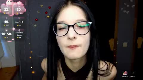 Snapshot of alicamoons chatting on 11, 9, 2025 Alica online show from 11, 9, 2025
