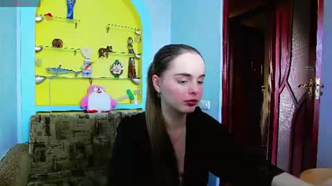 Snapshot of alicanewlove chatting on 11, 6, 2026 alice online show from 11, 6, 2026