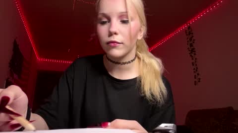 Alice online show from 15, 4, 2026