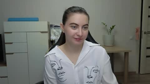 Alice online show from 5, 4, 2026