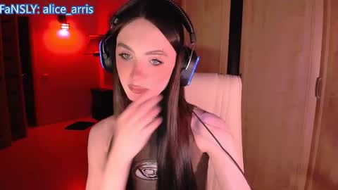 Alice Aris online show from 29, 4, 2026