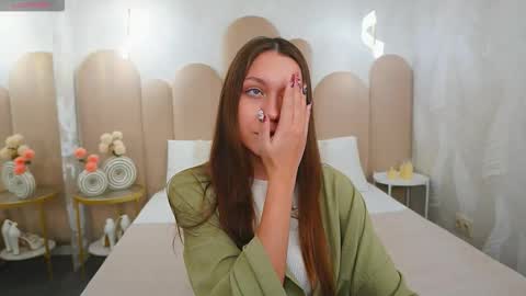 Alice in Wonderland  online show from 23, 3, 2026