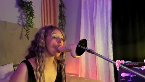 Mey online show from 1, 4, 2026