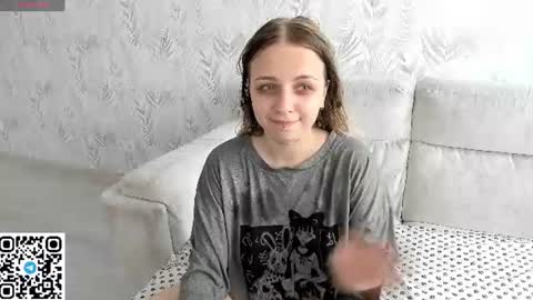 Snapshot of alice_halle chatting on 28, 6, 2026 alice_halle online show from 28, 6, 2026