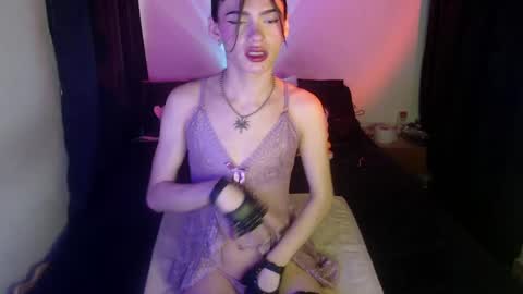 Snapshot of alice_m00nn chatting on 9, 1, 2025 alice_m00nn online show from 9, 1, 2025
