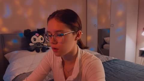 Snapshot of alice_miiiller chatting on 17, 9, 2025 Alice online show from 17, 9, 2025