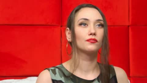 AliceMunro online show from 1, 2, 2025