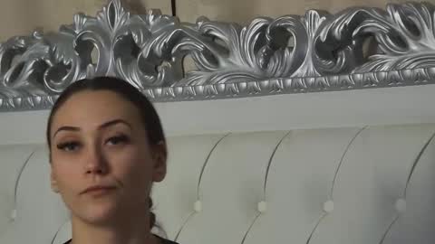 AliceMunro online show from 4, 3, 2026