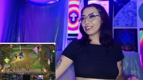 Snapshot of alice_phantom chatting on 31, 1, 2025 online show from 31, 1, 2025