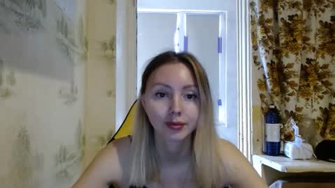 Alice smiles online show from 22, 3, 2026