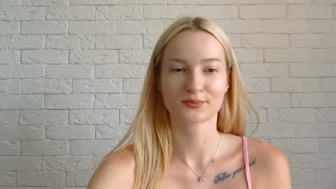 Snapshot of alice_sweet_01 chatting on 30, 6, 2026 Alice online show from 30, 6, 2026