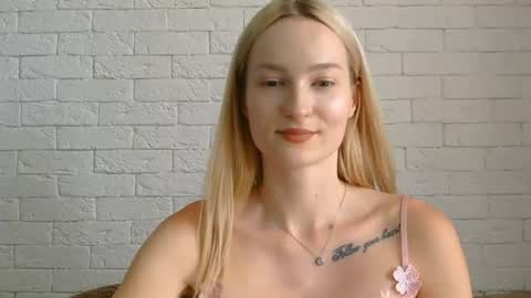 Snapshot of alice_sweet_01 chatting on 6, 7, 2026 Alice online show from 6, 7, 2026