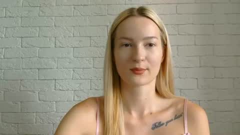 Snapshot of alice_sweet_01 chatting on 12, 7, 2026 Alice online show from 12, 7, 2026