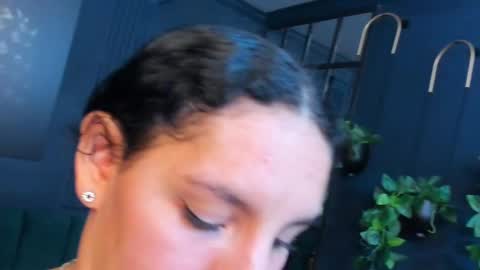 Alice and Asia online show from 29, 10, 2025