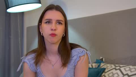 Snapshot of aliceatkin chatting on 2, 2, 2026 Alice online show from 2, 2, 2026