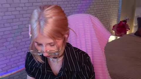 Snapshot of alicedews chatting on 21, 2, 2026 alice online show from 21, 2, 2026