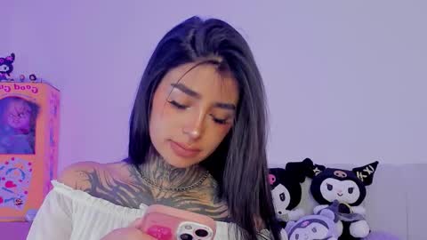 Snapshot of alicee_0 chatting on 9, 10, 2025 Alice online show from 9, 10, 2025