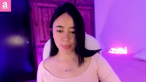 Snapshot of alicee_2 chatting on 20, 2, 2025 Aliceee .. 97YP9VWGZHrefnav wishlist lists 1 online show from 20, 2, 2025