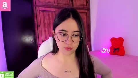 Snapshot of alicee_2 chatting on 27, 3, 2026 Aliceee .. 97YP9VWGZHrefnav wishlist lists 1 online show from 27, 3, 2026